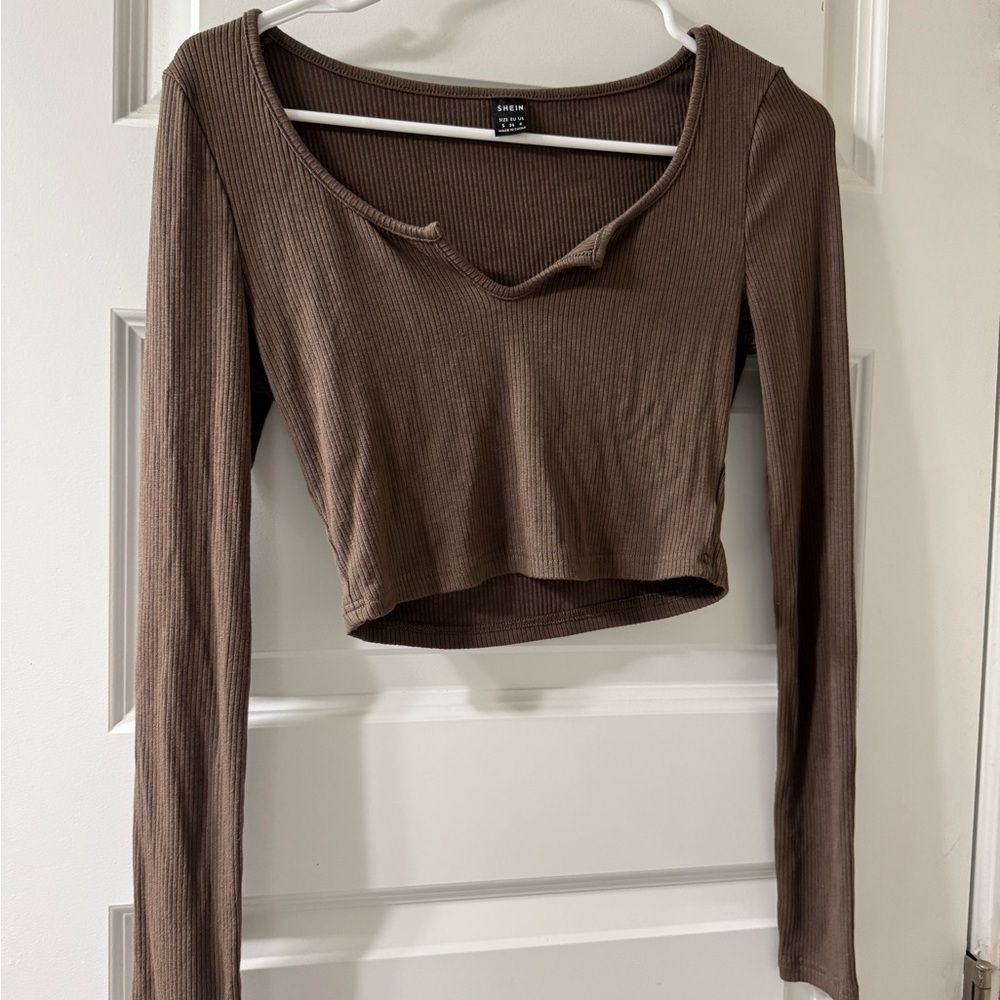 SHEIN Brown Fitted Crop Blouse